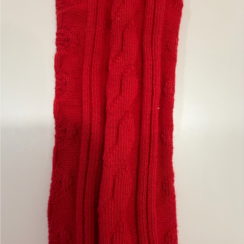 Women’s Cable Knee High Socks - Picture 2 of 3